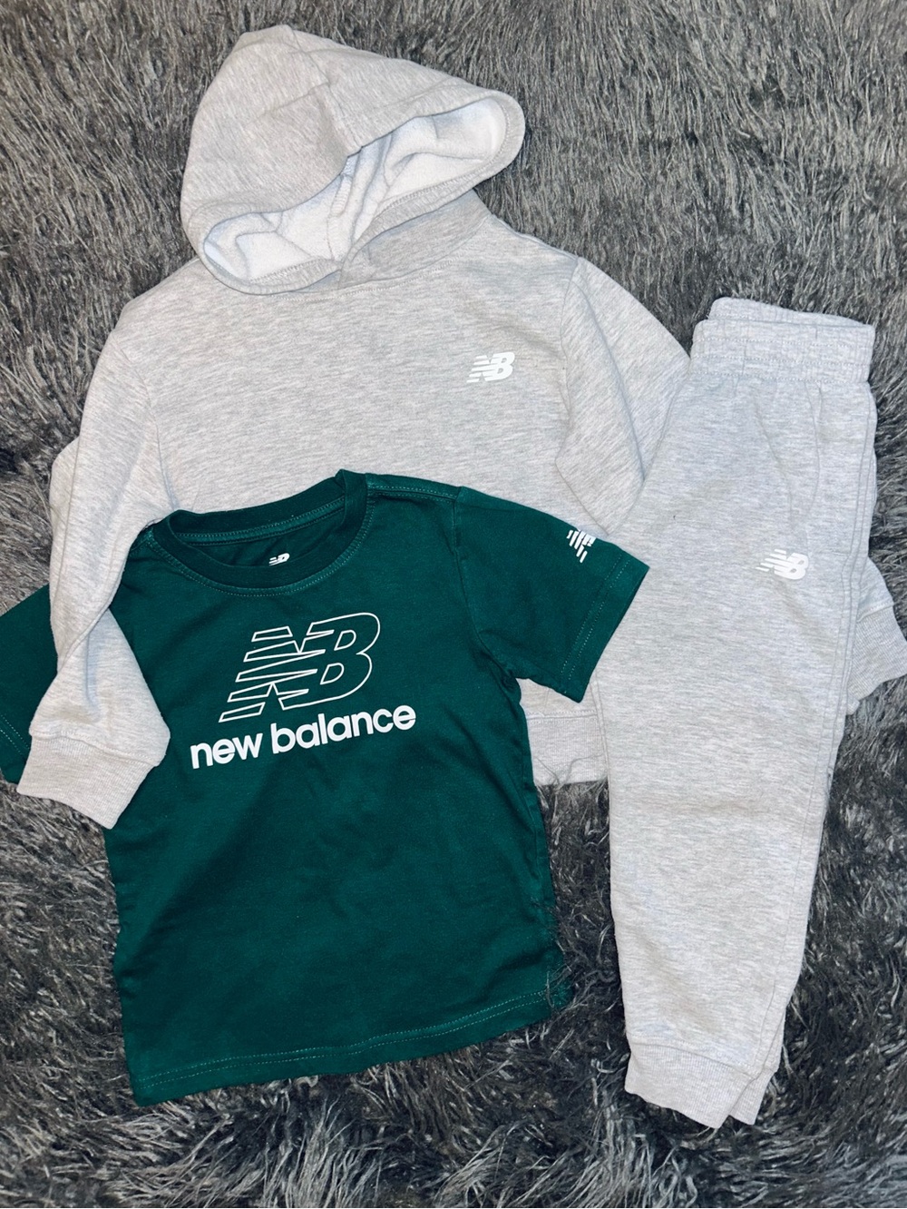 New Balance Jogger Set, boys size 5-6t